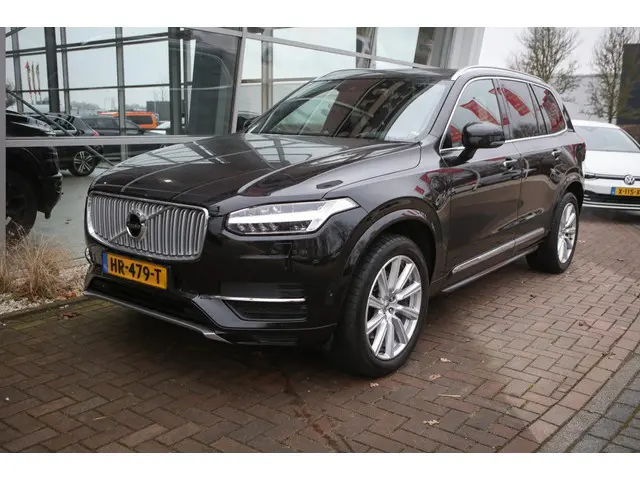 Volvo XC90 2.0 T8 TE AWD Insc. 2015 Hybride Benzine 25