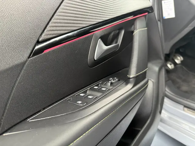 Peugeot 208 1.2 PureTech GT-Line |NAP| 2020 Benzine 14