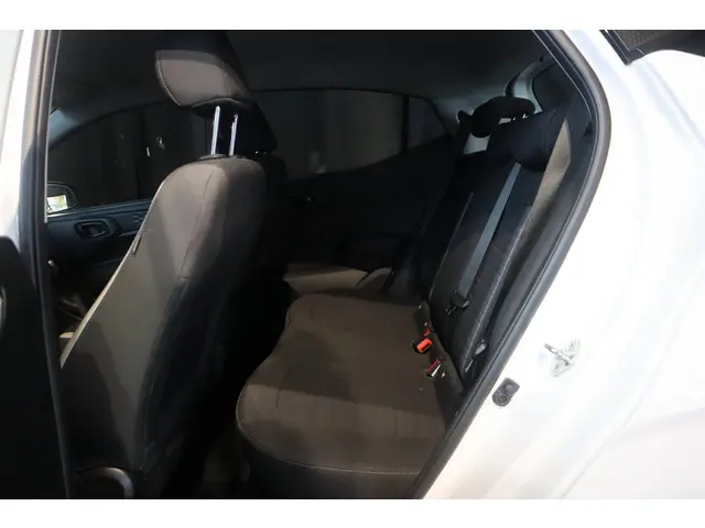 Hyundai i10 1.0 Comfort 5-zits | Carplay | DAB+ 2022 Benzine 19