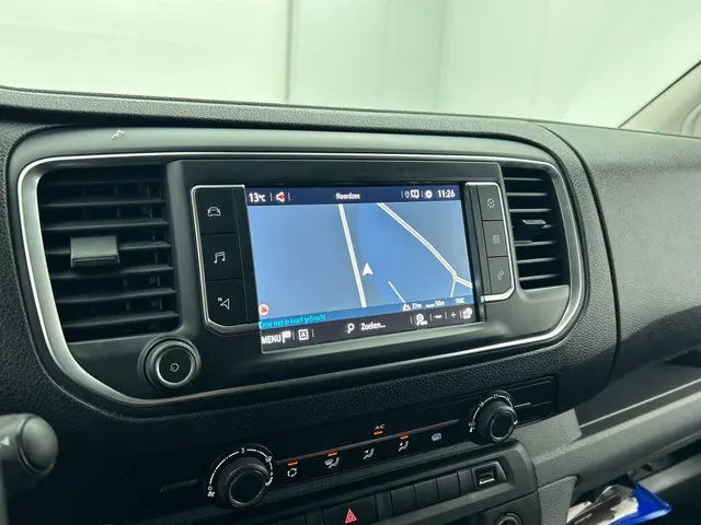 Opel Vivaro 2.0 145 pk L3H1 Edition 2023 Diesel 28