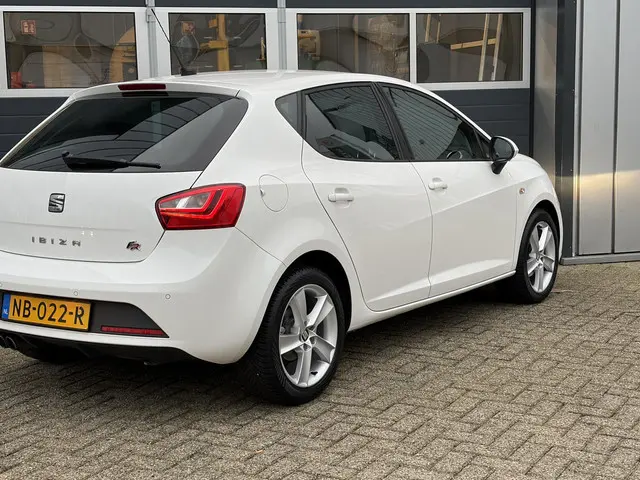 SEAT Ibiza 1.0 EcoTSI FR Connect 2016 Benzine 9