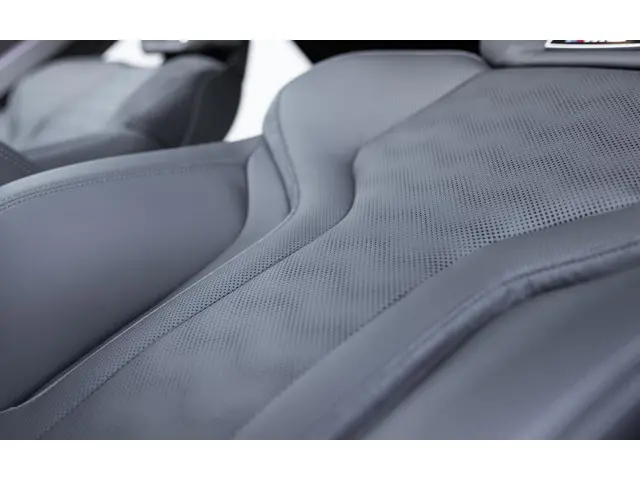 BMW M3 3-serie Touring xDrive Competition 2024 Benzine 53