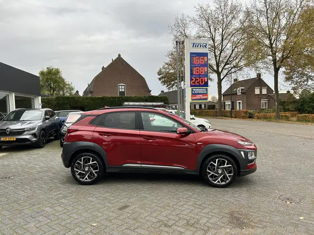 Hyundai Kona 3