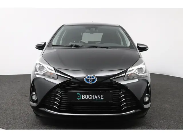 Toyota Yaris 1.5 Hybrid Dynamic 2020 Hybride Benzine 6