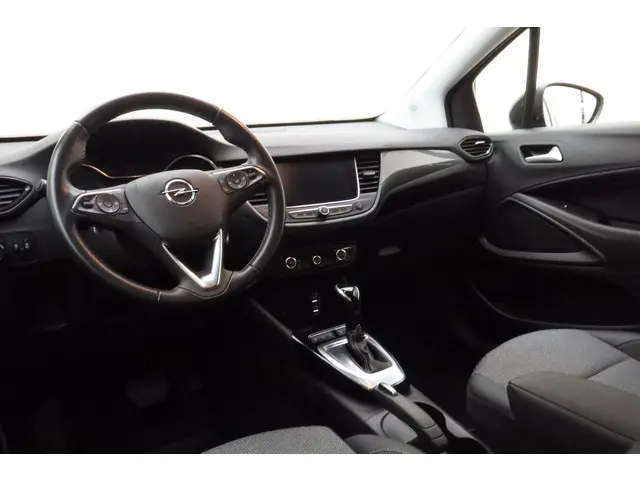 Opel Crossland 1.2T 130pk Automaat Elegance 2024 Benzine 7