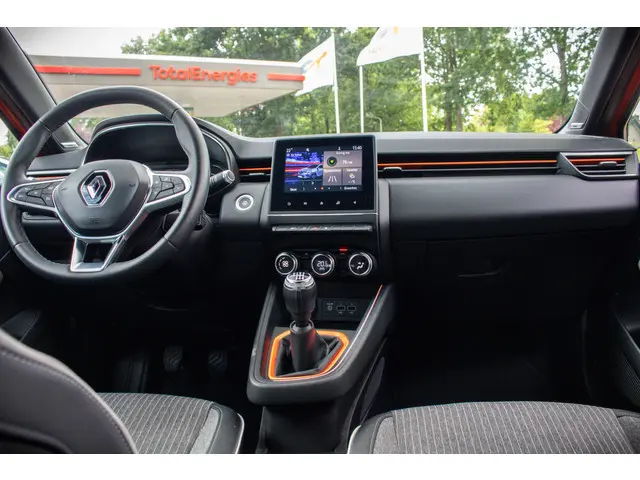 Renault Clio TCe 90 Intens 2021 Benzine 4