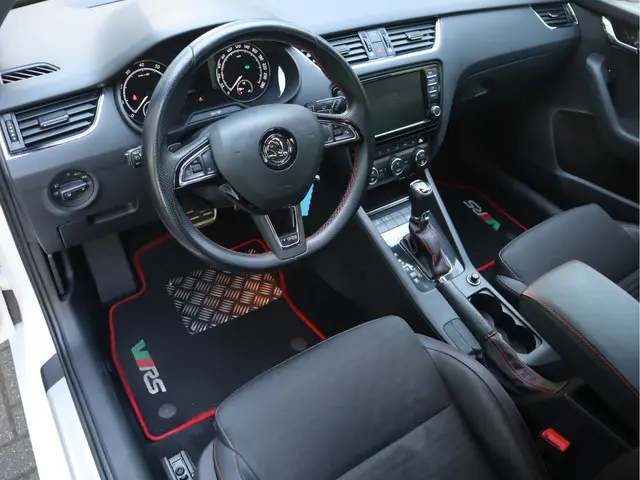 Škoda Octavia Combi 2.0 TSI RS 2014 Benzine 46