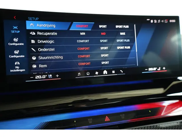 BMW M5 Touring 2025 Hybride Benzine 16