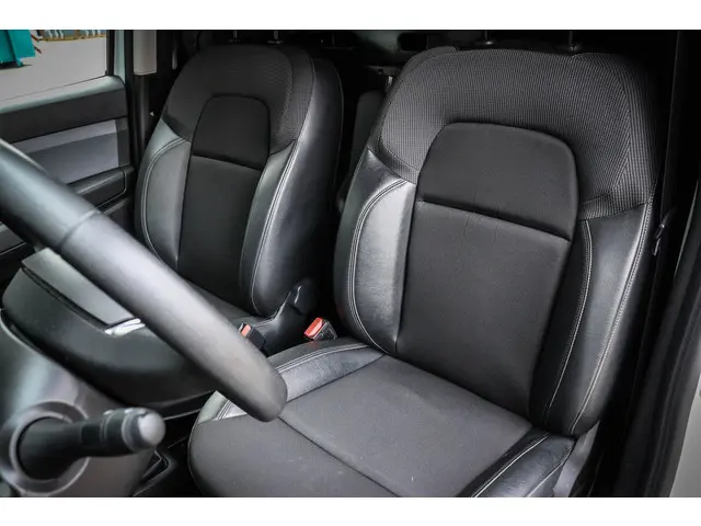 Renault Express 1.5 dCi 95 Comfort + 2021 Diesel 8