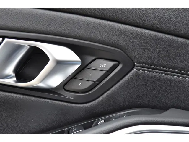 BMW 3 Serie Touring M340i xDrive 2021 Benzine 12
