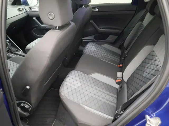 Volkswagen Taigo 1.0TSI/116PK R-Line DSG 2024 Benzine 19