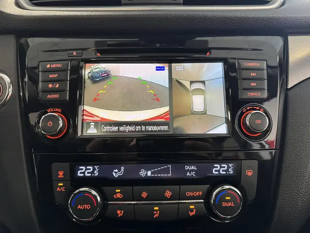 Nissan QASHQAI 1.3 DIG-T Tekna 2021 Benzine 23