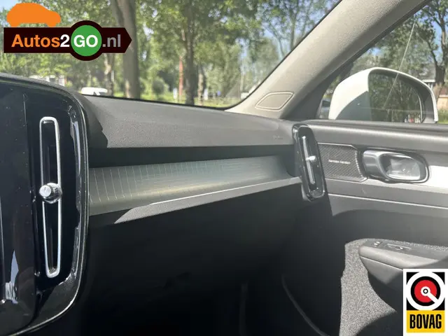 Volvo XC40 2.0 T4 Momentum 2018 Benzine 4