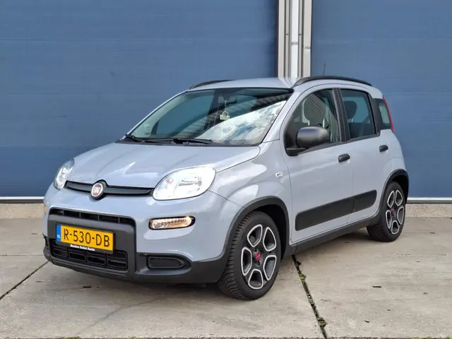 Fiat Panda 1.0 Hybrid City Life 2022 Benzine