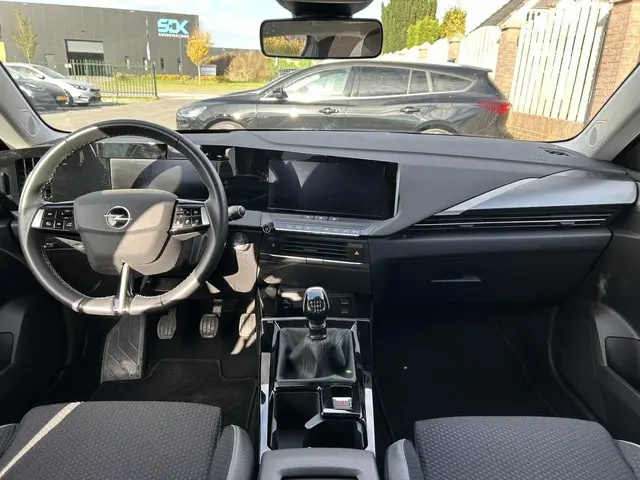 Opel Astra 1.2 Edition 2022 Benzine 13