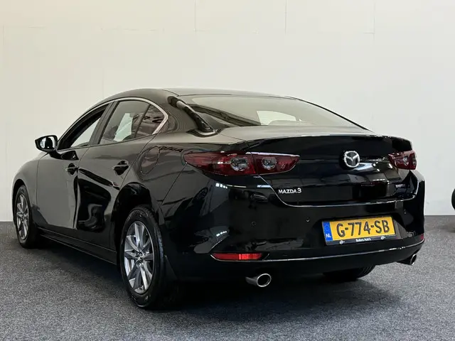 Mazda 3 2.0 e-SkyActiv-G M Hybrid 122pk 2019 Benzine 2