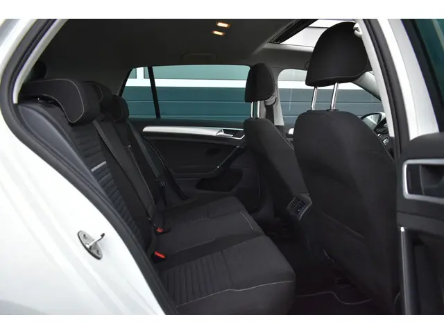 Volkswagen Golf 1.4 TSI Highline R-line 2014 Benzine 15