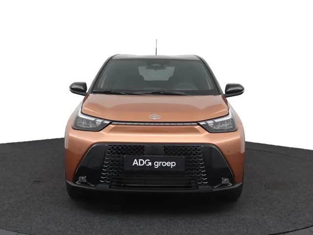 Toyota Aygo X Hybrid 115 pulse 2026 Hybride Benzine 13