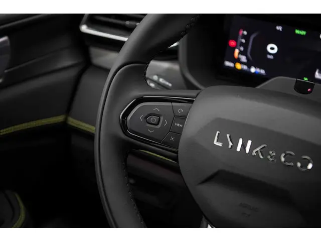 Lynk & Co 01 1.5 More 2025 Hybride Benzine 28
