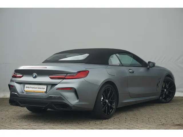 BMW 8 Serie Cabrio 840i 2020 Benzine 2