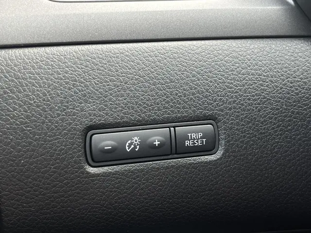 Nissan Pulsar 1.2 DIG-T Visia 2015 Benzine 32