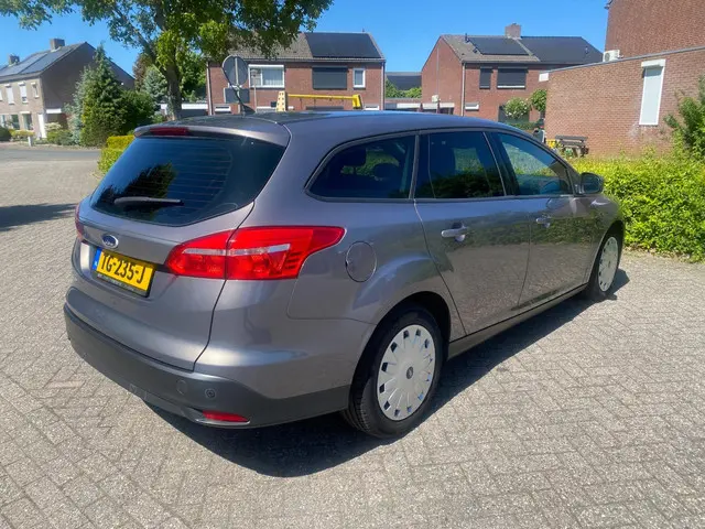 Ford Focus Wagon 1.5 TDCI Trend 2016 Diesel 5