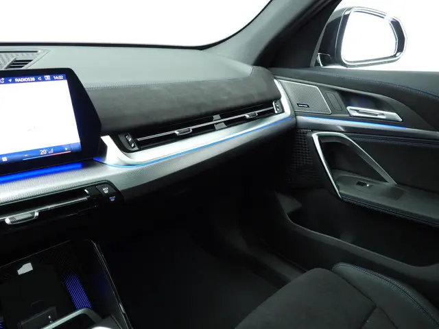 BMW iX2 eDrive20 2026 Elektrisch 40