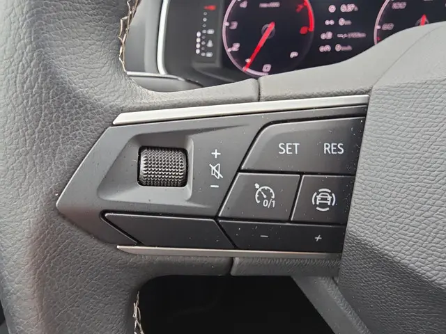 SEAT Ibiza 1.0 TSI Move! Navi DSG 2024 Benzine 12