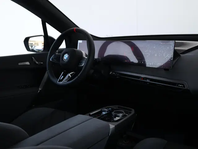 BMW iX xDrive M70 2026 Elektrisch 29