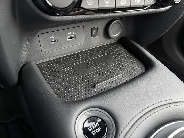 Nissan Juke 1.6 Hybrid N-Connecta 2026 Hybride Benzine 22