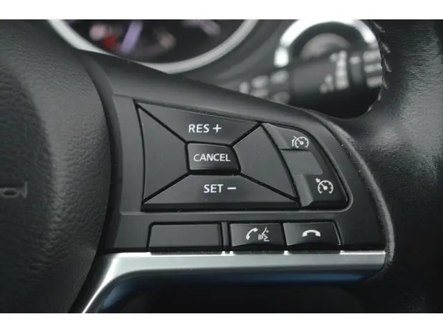 Nissan QASHQAI 1.2 Tekna + 2017 Benzine 17