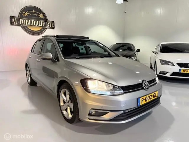 Volkswagen Golf 1.4 TSI Highline Business R 2017 Benzine 8