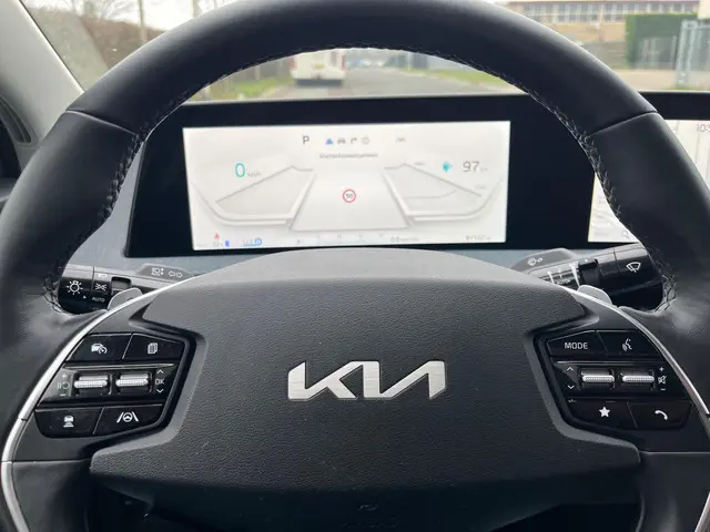 Kia EV6 Plus 77.4 kWh, BTW, Trekhaak, Led 2022 Elektrisch 11