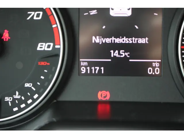 SEAT Arona 1.0 TSI Style Business Intense 2018 Benzine 5