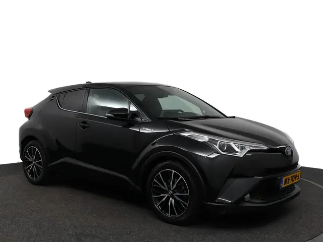 Toyota C-HR 1.8 Hybrid Executive 2017 Hybride Benzine 14