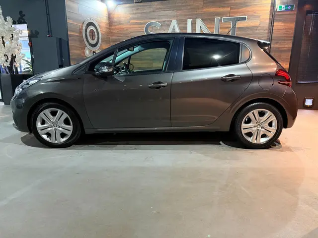 Peugeot 208 1.2 PureTech | Signature |NAP | 2019 Benzine 26