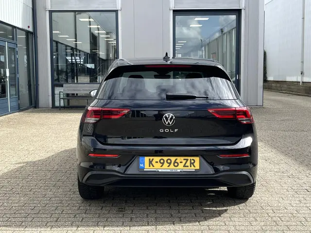 Volkswagen Golf 1.5 TSI Life 2020 Benzine 49