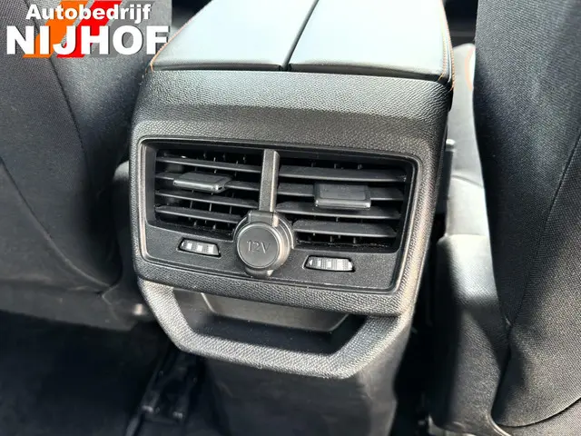 Peugeot 3008 1.2 PureTech Allure 2019 Benzine 26