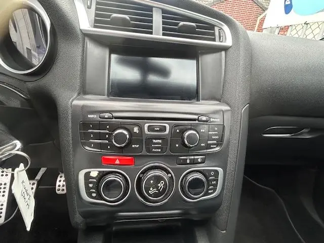 Citroën DS4 1.6 VTi So Chic 2014 Benzine 8