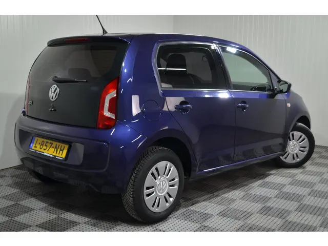 Volkswagen up! 1.0 BMT move up! 2016 Benzine 5