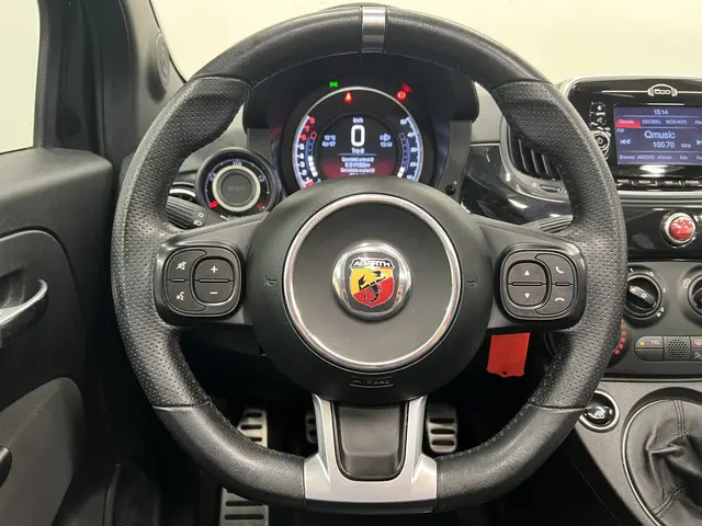 Abarth 500C 1.4 T-Jet Abarth 595 2018 Benzine 6