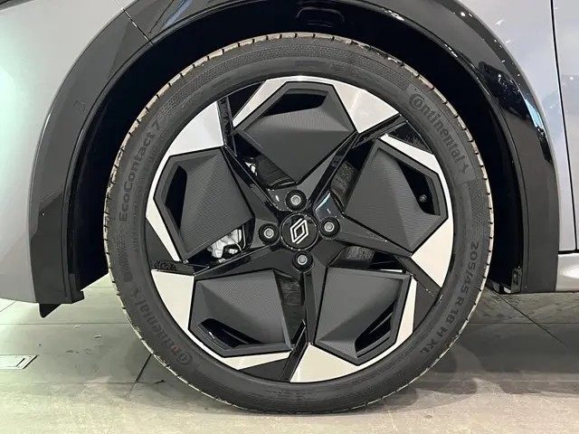 Renault Clio 1.8 Hybrid 160 Techno 2026 Hybride Benzine 24