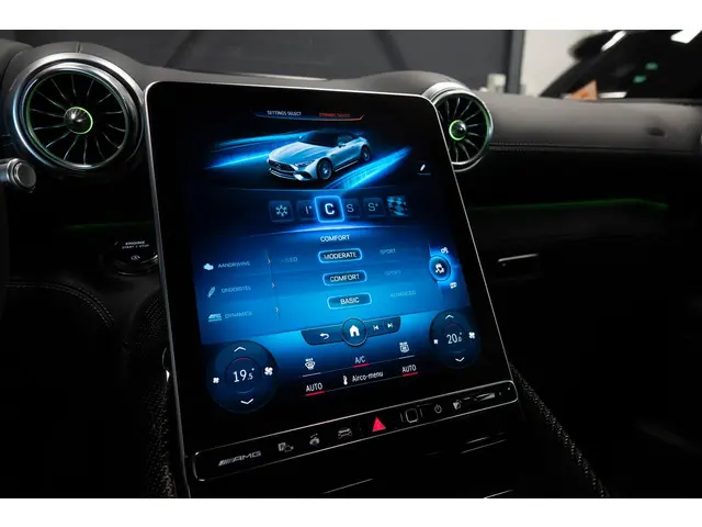 Mercedes-Benz SL Roadster AMG 63 4MATIC+ 2022 Benzine 27