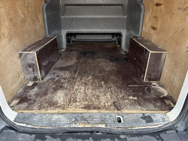 MAN TGE 3.140 2.0 TDI 2021 Diesel 16