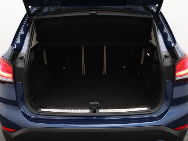 BMW X1 xDrive20i 2020 Benzine 28