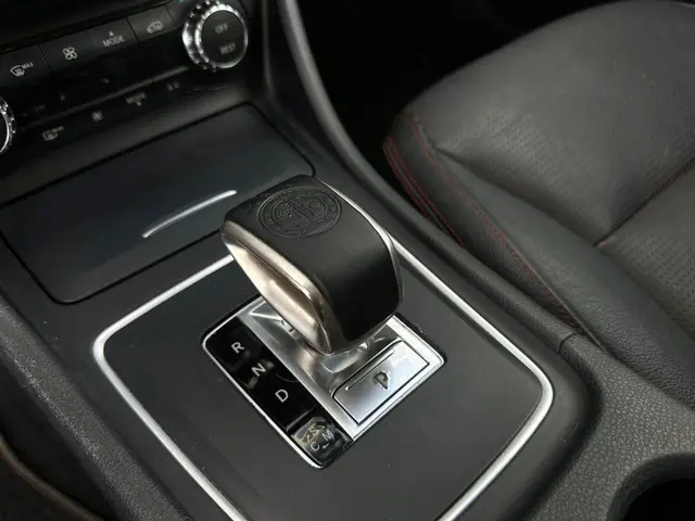 Mercedes-Benz CLA AMG 45 4MATIC 2015 Benzine 19