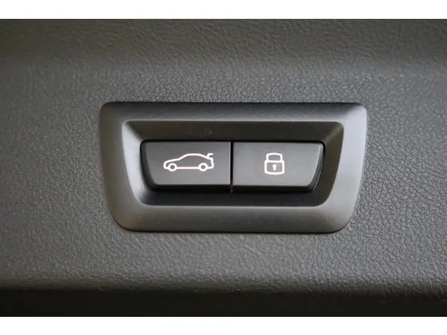 BMW iX3 Executive 80 kWh 2023 Elektrisch 29