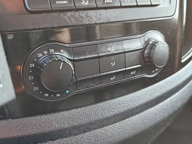 Mercedes-Benz Vito 116 2021 Diesel 10