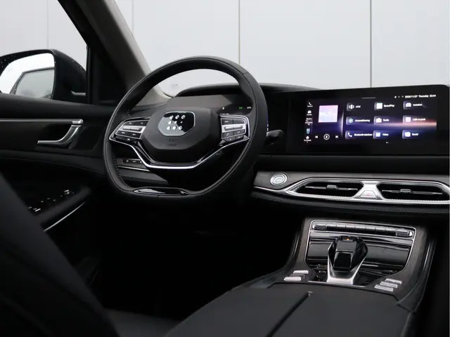 DFSK E5 PHEV 1.5 L2 2025 Hybride Benzine 24