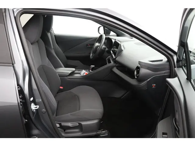 Toyota C-HR 1.8 Hybrid 140 Dynamic 2024 Hybride Benzine 21